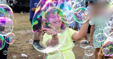 Glazer captured a happy and carefree 10-year-old Matilda playing with her little sister moments before the shooting.