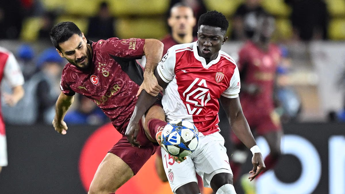 Newcastle Confidential: New targets on transfer shortlist revealed as Saudis pump in cash, the Toon stars who could go, major Tino Livramento injury update, boosts for Sven Botman and Will Osula, Matt Targett recall truth... and a bus crash!