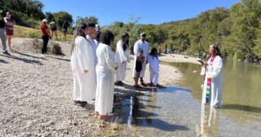 Pastor says ICE arresting congregants at check-ins