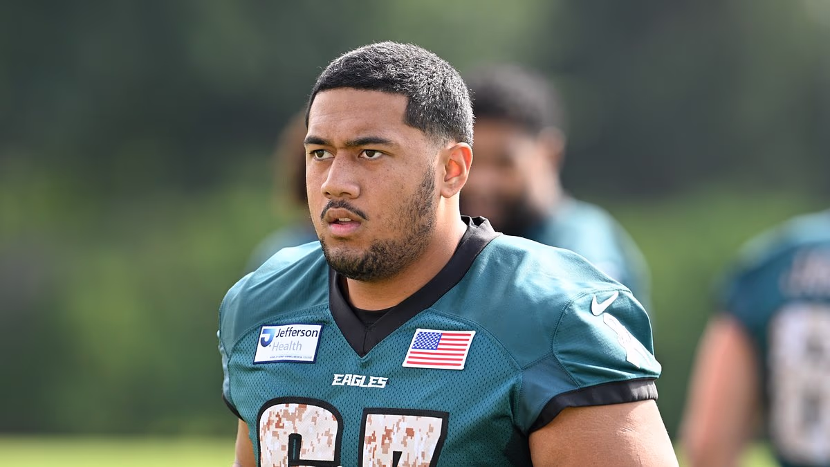 Philadelphia Eagles Super Bowl ring sells for $124K after player put it up for auction following wedding