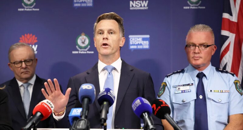 Police: Bondi Beach shooting suspects had bombs, ISIS flags and recently traveled to Philippines