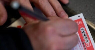 Powerball player in Arkansas has won $1.817B lottery jackpot