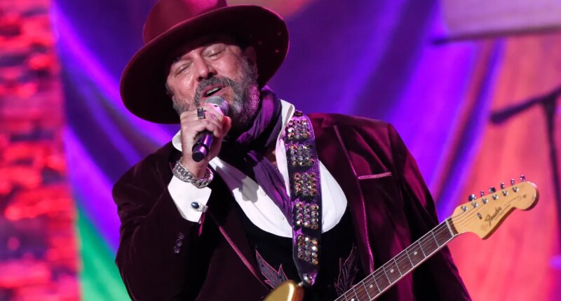 Raul Malo, Florida native & frontman of The Mavericks, dead at 60