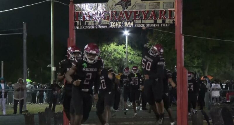 Redemption for Raines: Vikings defeat Miami Northwestern Bulls in state championship rematch