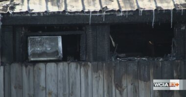 Restaurant fire in Sullivan was met with many challenges, no injuries