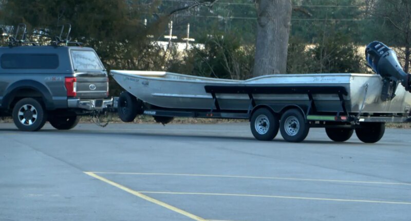 Restoration groups not giving up on Nolichucky River cleanup