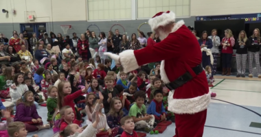 Roosevelt Elementary students gifted tablets