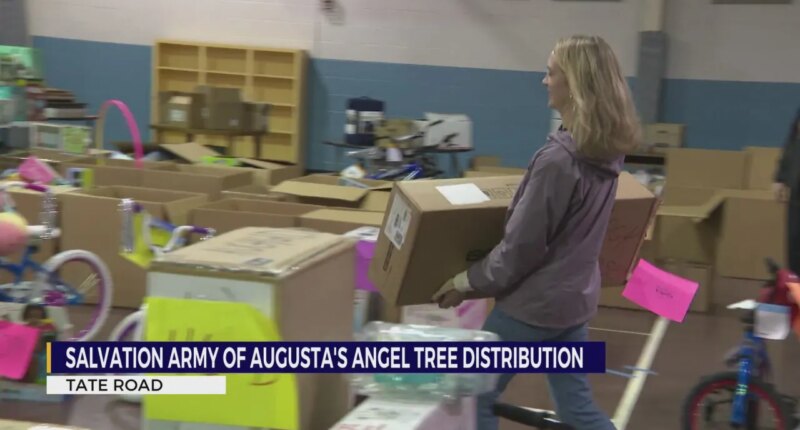 Salvation Army of Augusta holds distribution for Angel Tree campaign