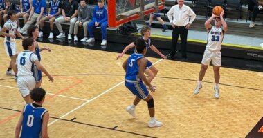 Saturday Night Roundup: High School Holiday Basketball Tournaments