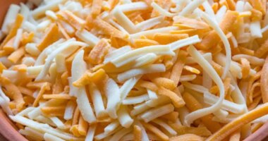 Shredded cheese sold in Florida supermarkets recalled due to metal fragments