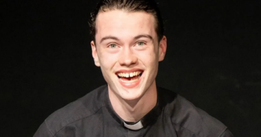 Suspected human remains found on NSW beach after swimmer's disappearance