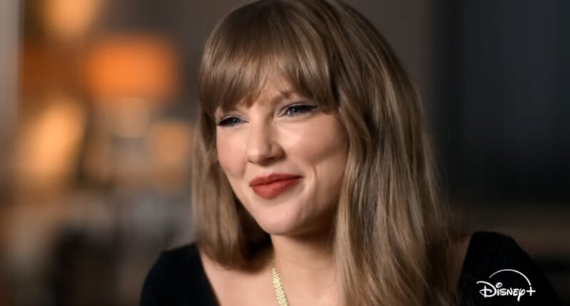 Taylor Swift gives her work family a sneak peek at 'The End of an Era'