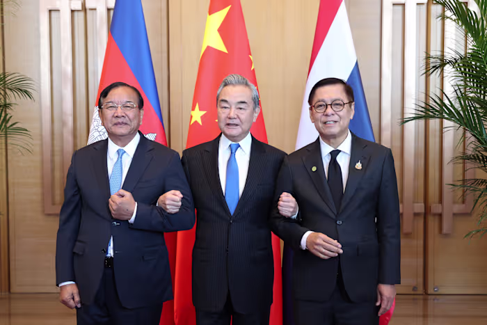Top diplomats of China, Cambodia and Thailand meet as Beijing seeks to strengthen role in dispute
