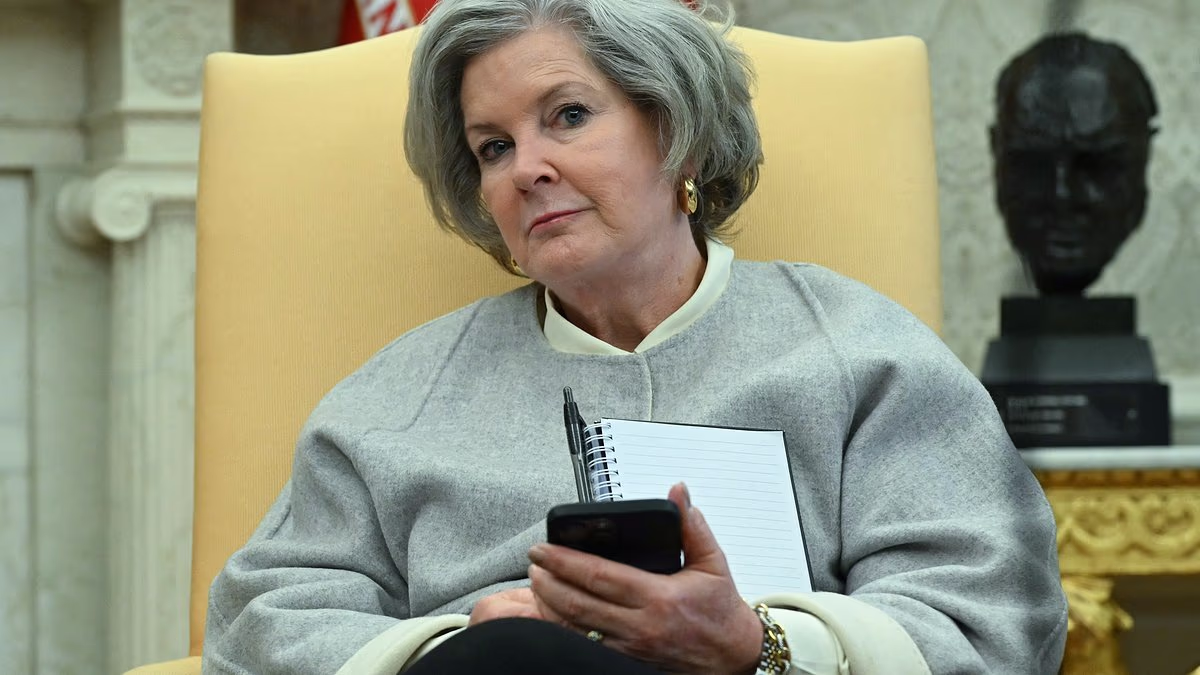 Trump defends shattered Ice Queen amid Vanity Fair backlash