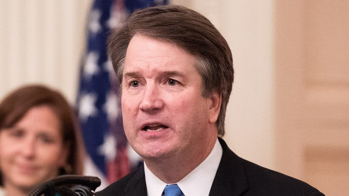 Trump-friendly Supreme Court turns on president