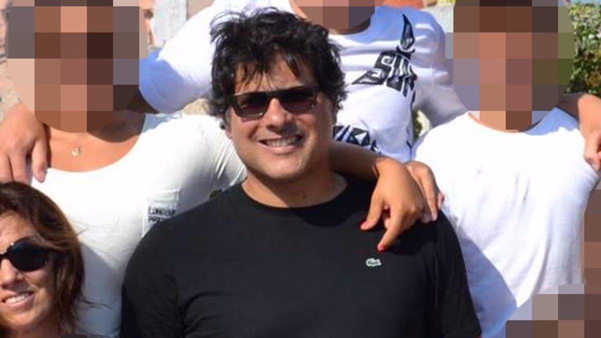 Trump sparks fury as he frees $1.6 BILLION fraudster