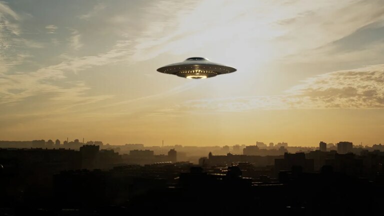 Shocking UFO Insider Revelation: U.S. Allegedly Holds Bodies of 4 Alien Species from Crashed UFOs