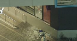 Westfield Valley Fair shooting: 3 injured, including 16-year-old girl, in Black Friday shooting at California mall