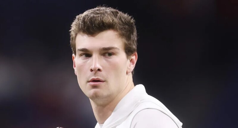 Who is Fernando Mendoza? What to Know About the 2025 Heisman Trophy Favorite