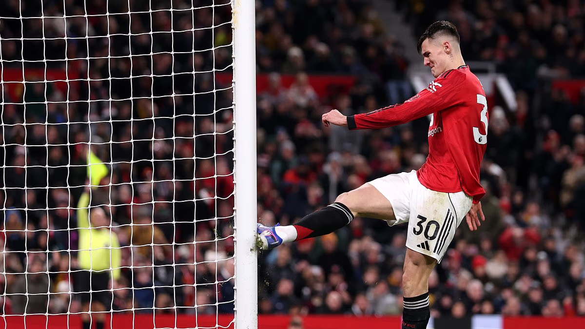 'He's the most dedicated young player I've ever seen': Why insiders at Man United are backing Benjamin Sesko to come good - and how the misfiring striker has turned to meditation (and turned off social media) to live up to £73m price tag