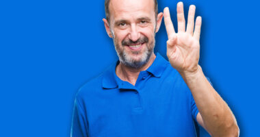 4 Exercises Men Over 50 Should Do Each Morning to Flatten Belly Overhang