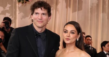 Ashton Kutcher Recalls 'Craziest' Rumor That He and Mila Kunis Don't Shower