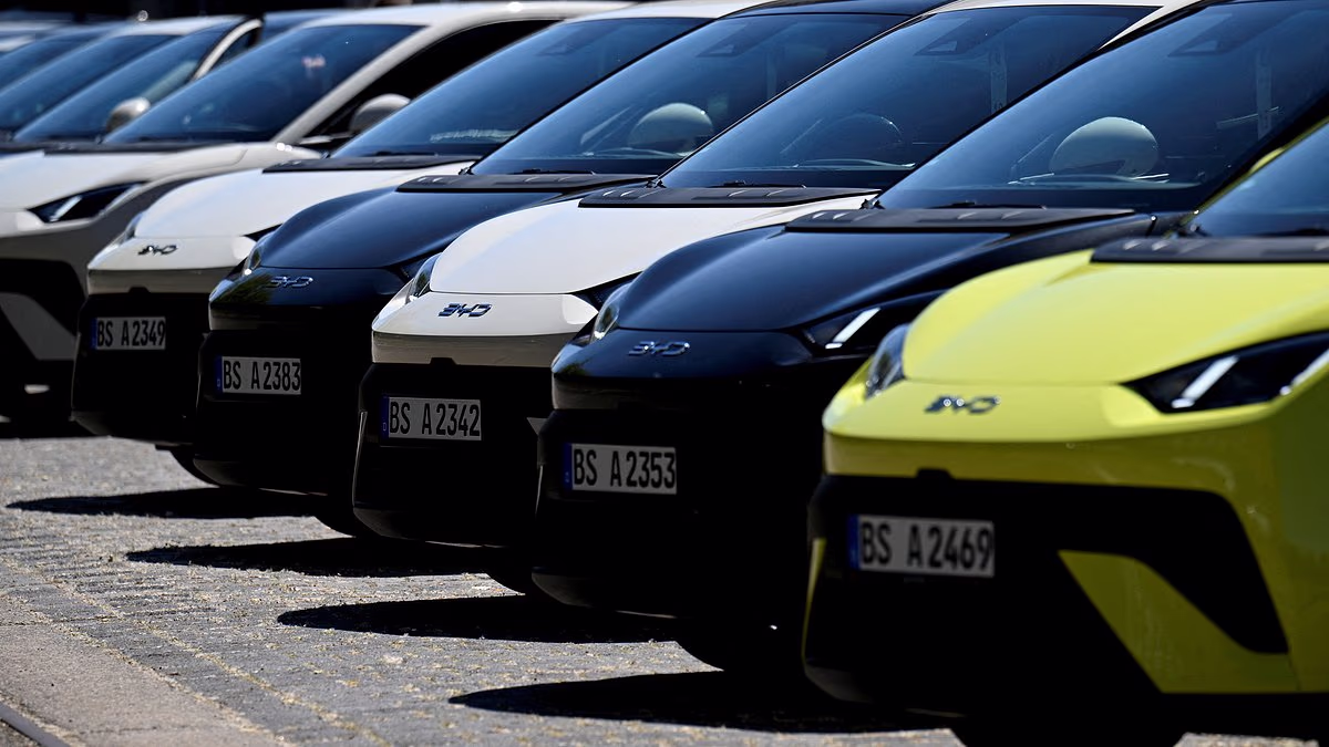 Canada gets revenge on Trump over tariffs with controversial move