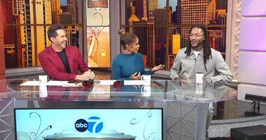 Chicago Bulls star player Derrick Rose joins 'Windy City Weekend' to talk new flower shop, jersey retirement