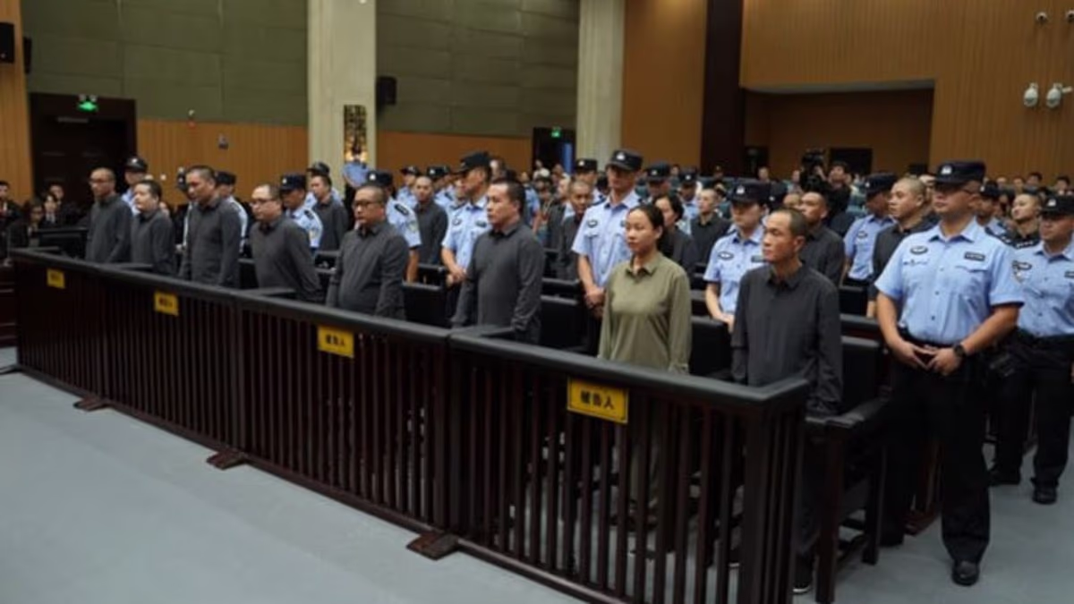 China executes 11 Myanmar mafia family scammers
