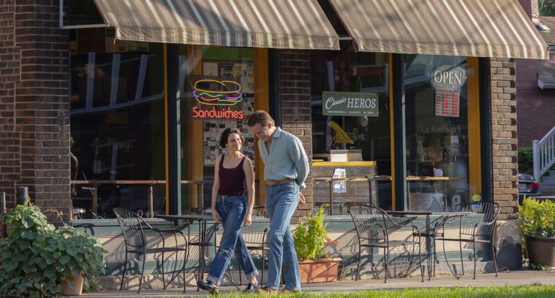 Chris Pine's Romance Struggles To Find Its Focus [SUNDANCE 2026]