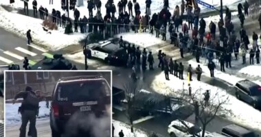 Cops frantically begged for help with 'hostile' protesters after Renee Nicole Good shooting: 'ICE being surrounded'