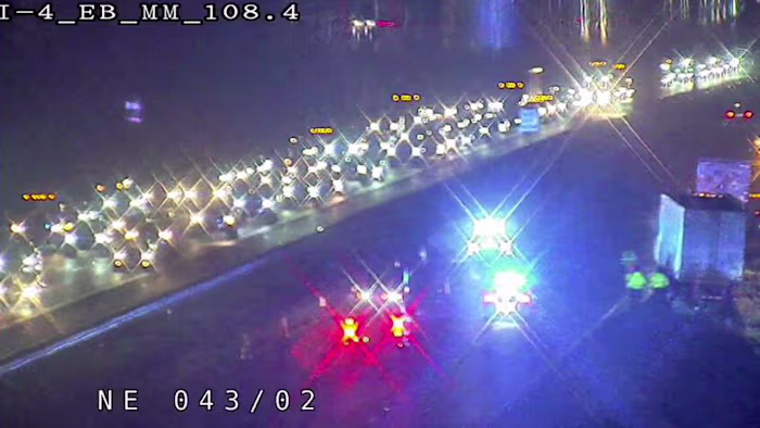 Crash shuts down I-4 in Volusia County, troopers say
