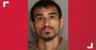 Deputies: Florida man shoots, kills 3 tourists outside home near Disney World