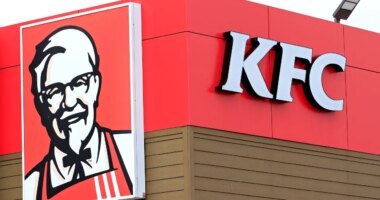 Dispute over gravy leads to stabbing at Las Vegas KFC