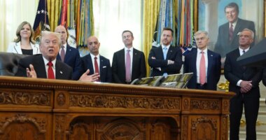 Drugmakers plan to raise US prices on at least 350 medications: Report