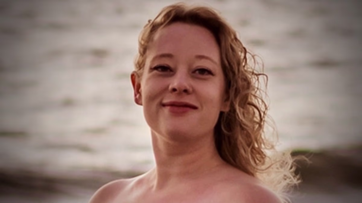 FBI 'is investigating ICE shooting victim's links to activist groups'