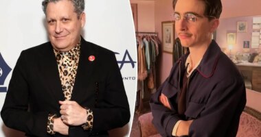 Fashion designer Isaac Mizrahi talks working with ‘dreamboat’ Timothée Chalamet in ‘Marty Supreme’