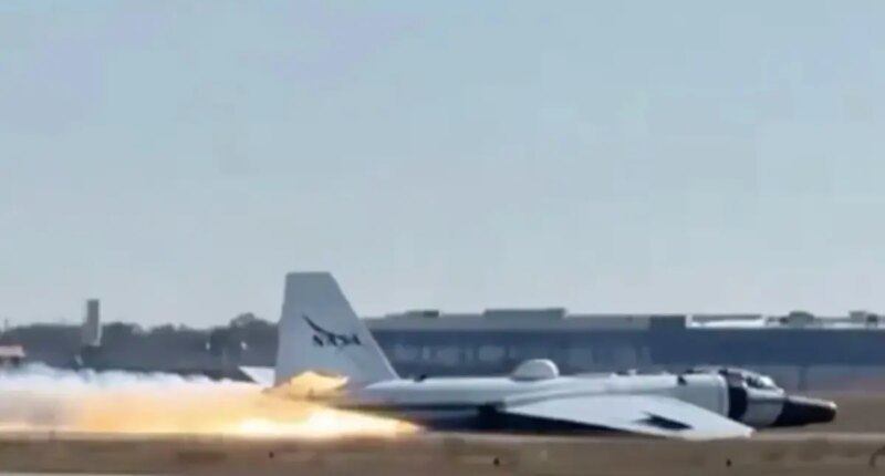 Flaming NASA plane makes dramatic belly landing in Texas