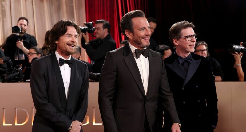 Golden Globes return to Hollywood spotlight as A-lister forced to shoot down paparazzi