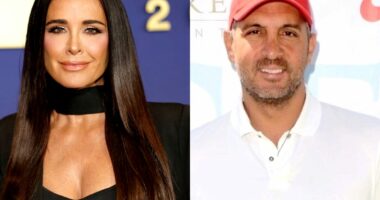 Here’s Where RHOBH Stars Kyle Richards & Mauricio Stand After “Touchy” NYE Outing