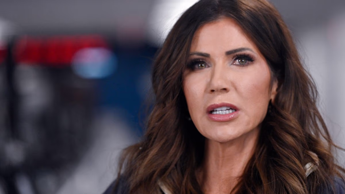 Hundreds of Border Patrol agents ordered to LEAVE Minneapolis