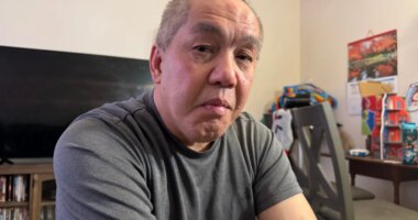 “I was shaking." US citizen says ICE removed him from his home in his underwear after warrantless search