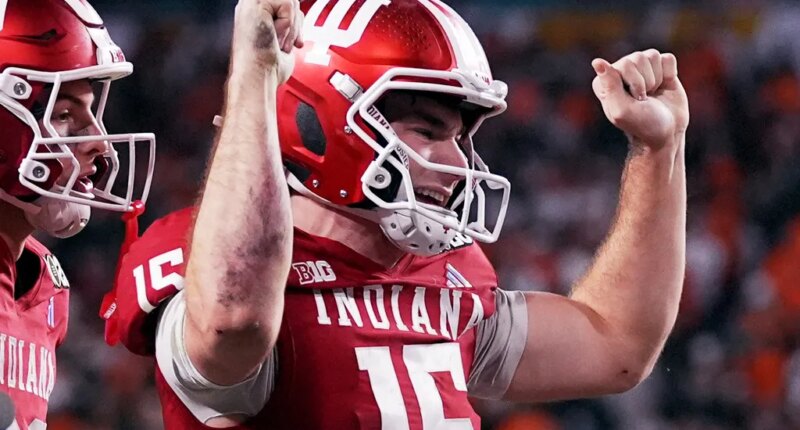 Indiana wins 1st national title, beating Miami 27-21 in College Football Playoff final