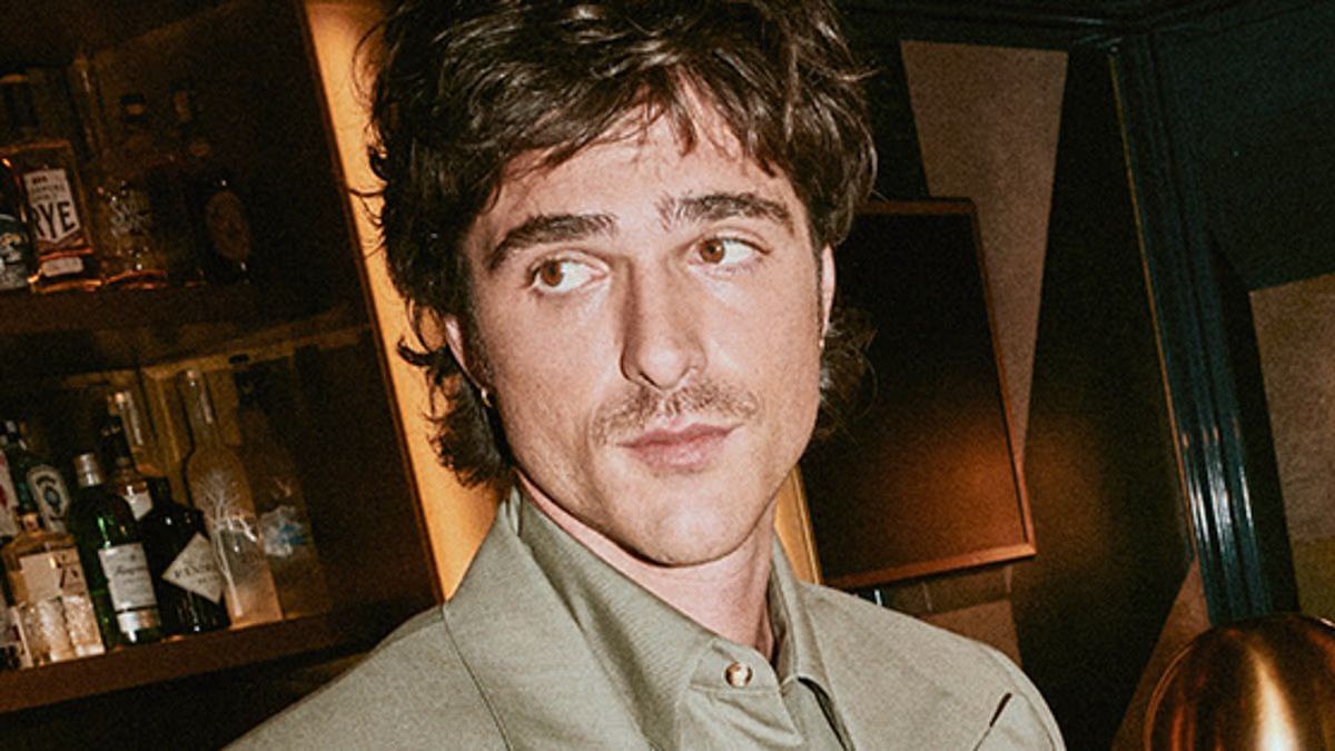 Jacob Elordi reveals the 'hilarious' backbreaking injury