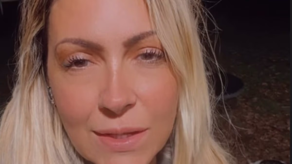 Jodie Marsh launches rant at Paul Weller over 'unofficial' memorabilia