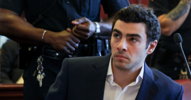 Judge orders Altoona cop to court as Mangione hopes to have backpack search tossed