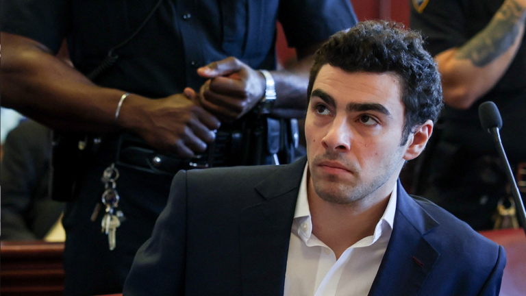 Judge Denies Delay in Luigi Mangione’s Federal Trial, Proceedings Remain on Schedule