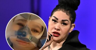 KEKE WYATT SAYS SON HAS BEEN IN THE HOSPITAL SINCE CHRISTMAS EVE: ‘I’M SO TIRED’