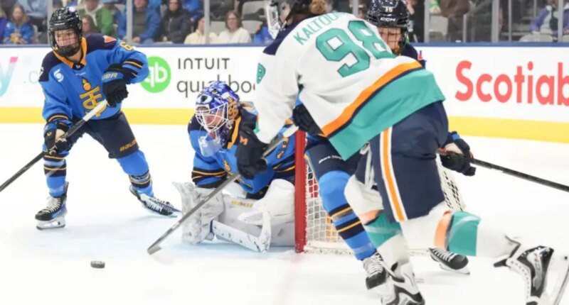 Kristyna Kaltounkova's two-goal night propels Sirens past Sceptres