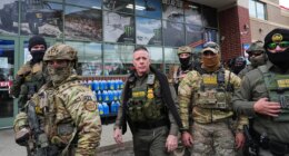 Live updates: Some Border Patrol agents in Minnesota to depart after Pretti shooting